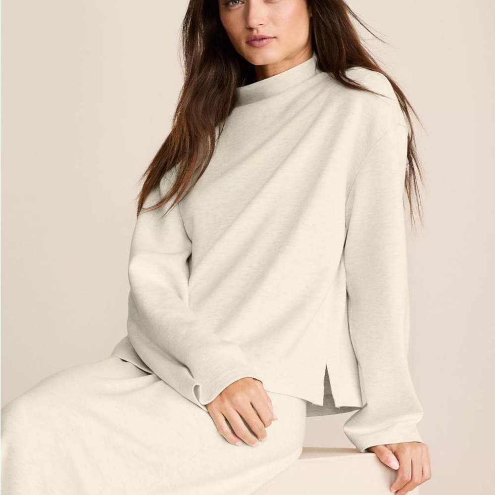 Loft, Lou & Grey scuba soft heathered oyster colored mock neck top, Small - Picture 2 of 3